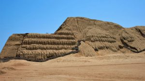 Peru além das ruínas conheça a Praia Huanchaco em Trujillo Machu